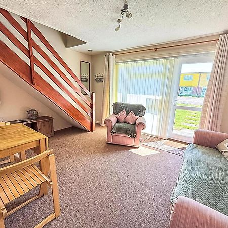 Lovely 4 Berth Chalet To Hire In Hemsby Nearby The Beach Ref 18177B 외부 사진